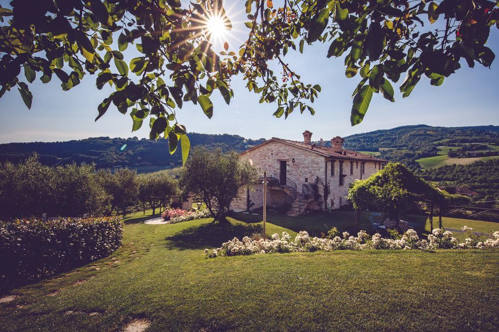 Agriturismo Casal San Sergio Фоссомброне Екстер'єр фото
